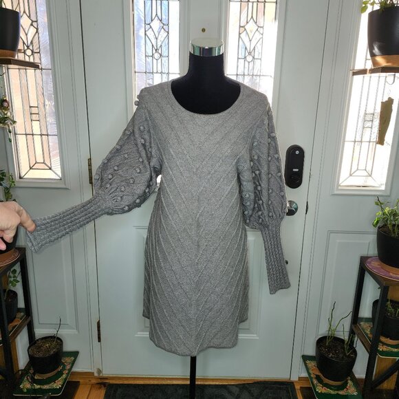 25036 Avantlook Silver Chevron Patterned Sweater Dress Small - Picture 1 of 13
